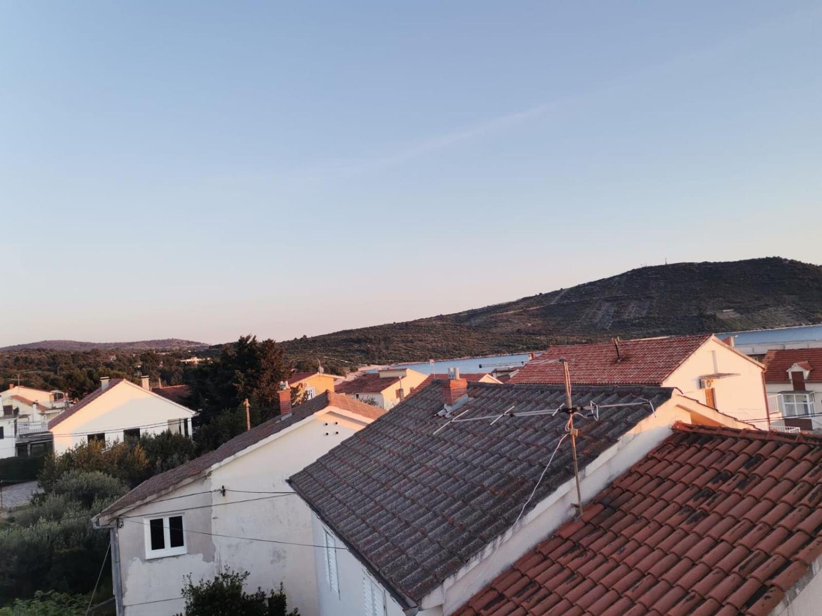 Apartmani Ljubo 普利莫顿 外观 照片