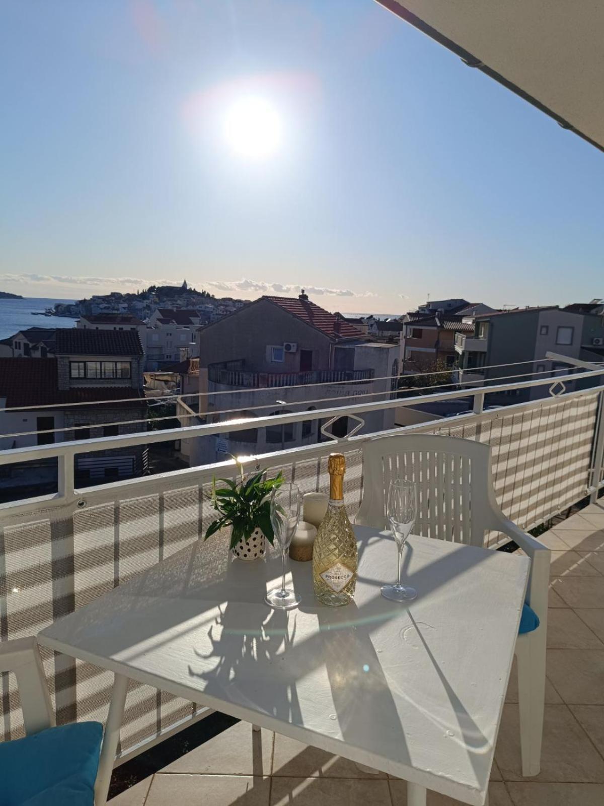 Apartmani Ljubo 普利莫顿 外观 照片